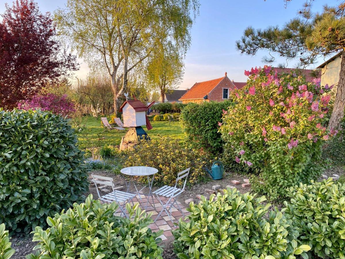 Bed and Breakfast Aux 2 Girouettes Merville  Exteriér fotografie
